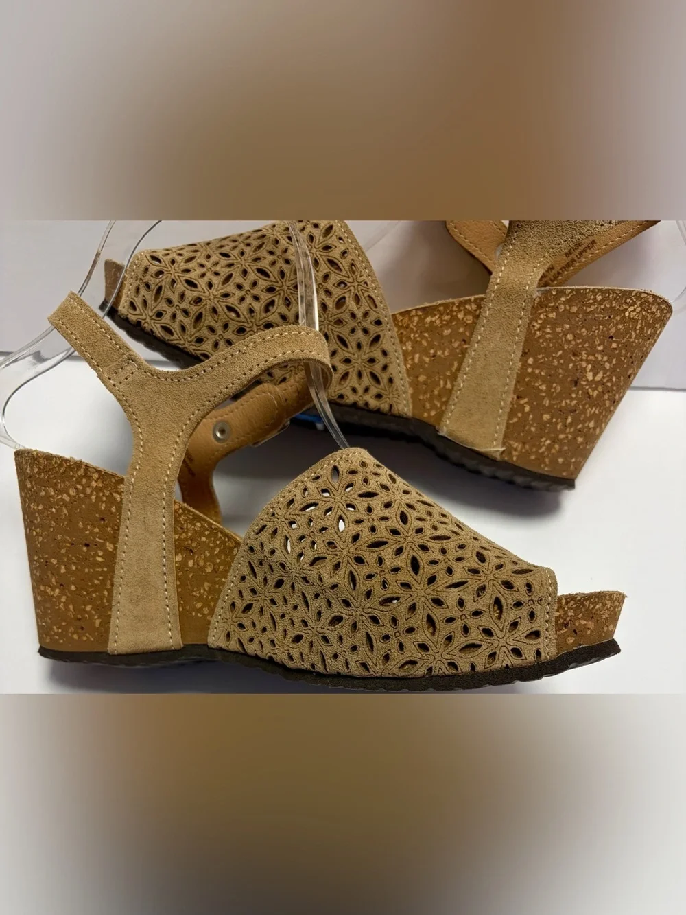 Spring Step Lauralyn Leather  Laser Cut Cork Wedge Sandals  Made in Italy Sz 8.5